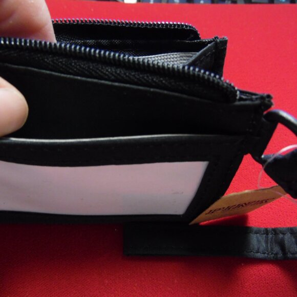 Victoria's Secret PINK Card Holder Keychain with Zip Wristlet Style Grea… - Picture 2 of 4